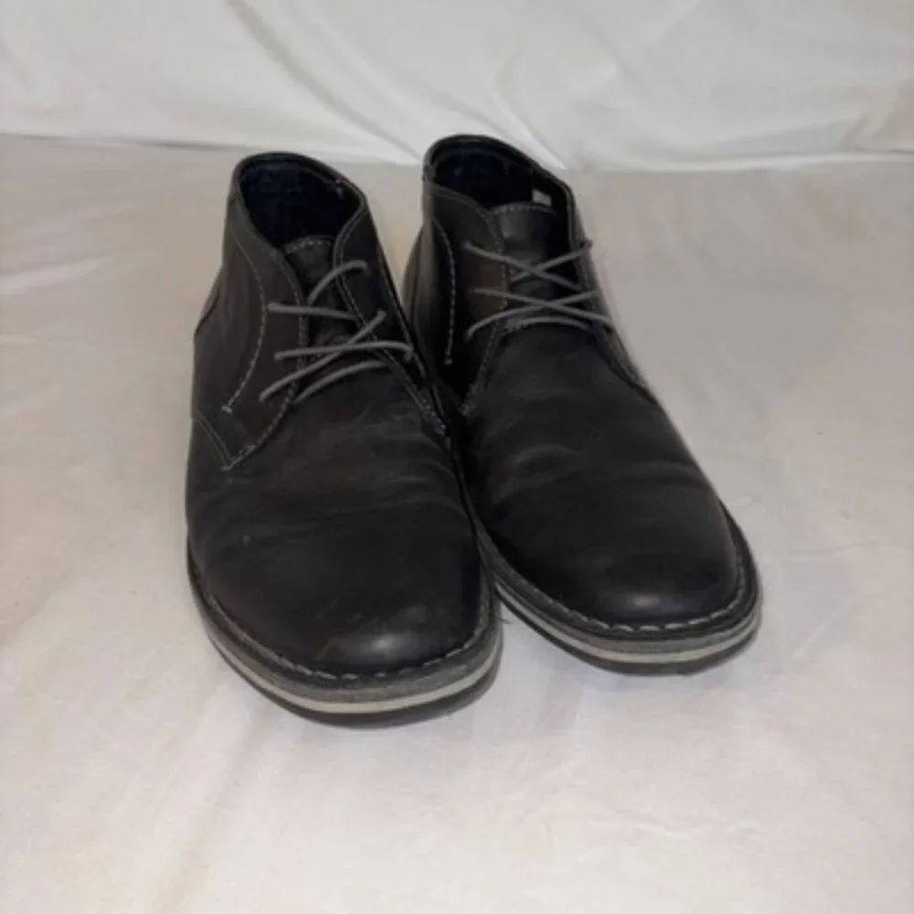 Steve Madden Mens 9.5 Chukka Ankle Boot Black Leather‎ Harken017
